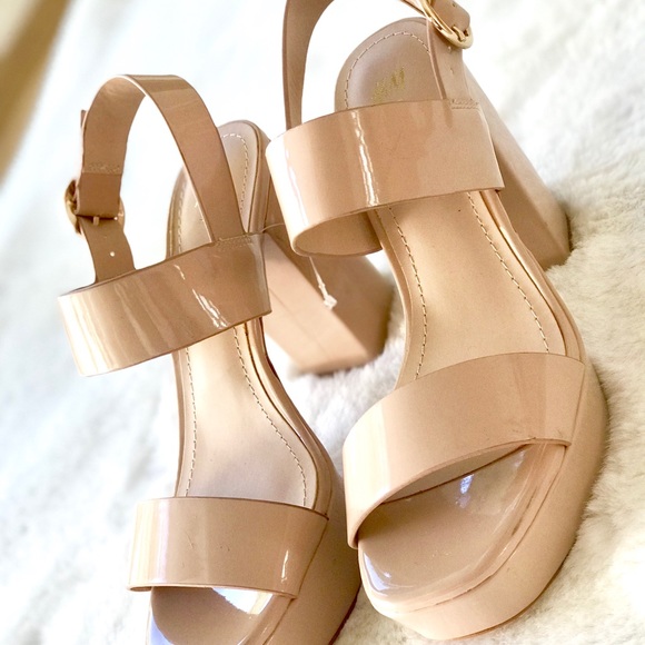 H&M nude platform sandals - Picture 1 of 5